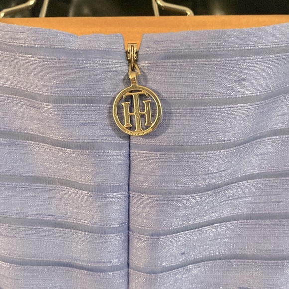Tommy Hilfiger Dress, Size 6 - Picture 10 of 11